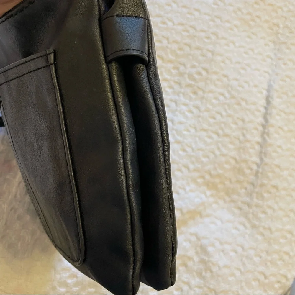 Chic Black Crossbody‎ Bag